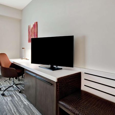 Hilton Garden Inn Lansing West Kültér fotó